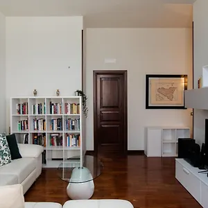 Agatea A Due Passi Dal Duomo By Wonderful Italy Apartment Catania
